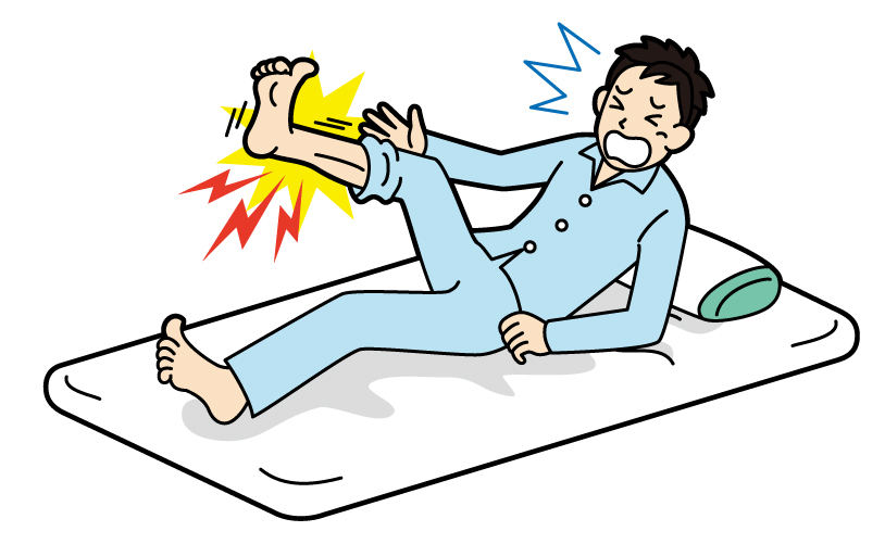夜中や明け方など就寝中に足がつる原因は足の静脈瘤（下肢静脈瘤）が原因かも！？